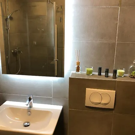 Apartman Brand New Modern Studio Szarajevó